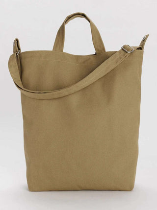BAGGU Sac Duck - Khaki Foncé, sac fourre tout. Vendu à Montréal.